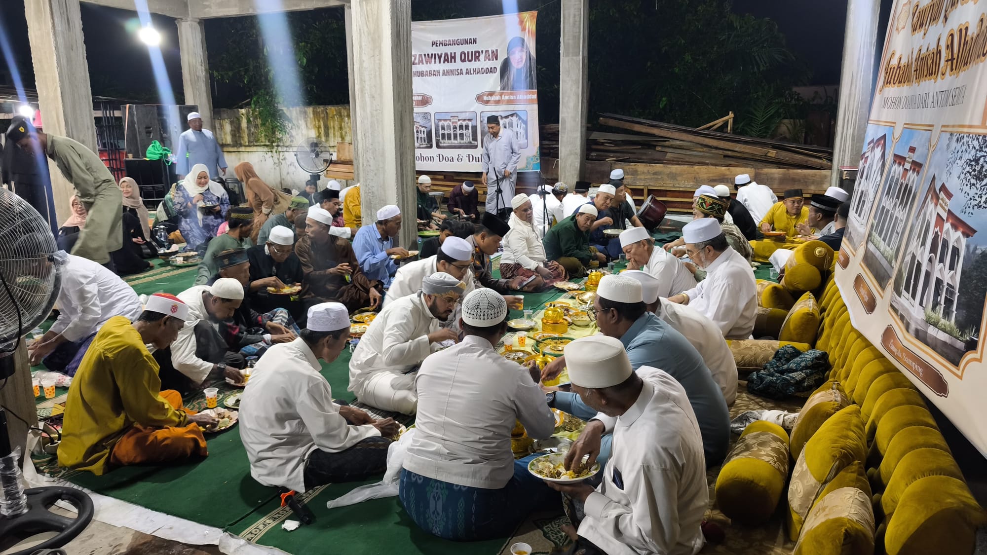 Kapolsek Pontianak Timur Hadiri Pembukaan Majelis Burdah Zawiyah Hubabah Annisa Yusuf Al Haddad