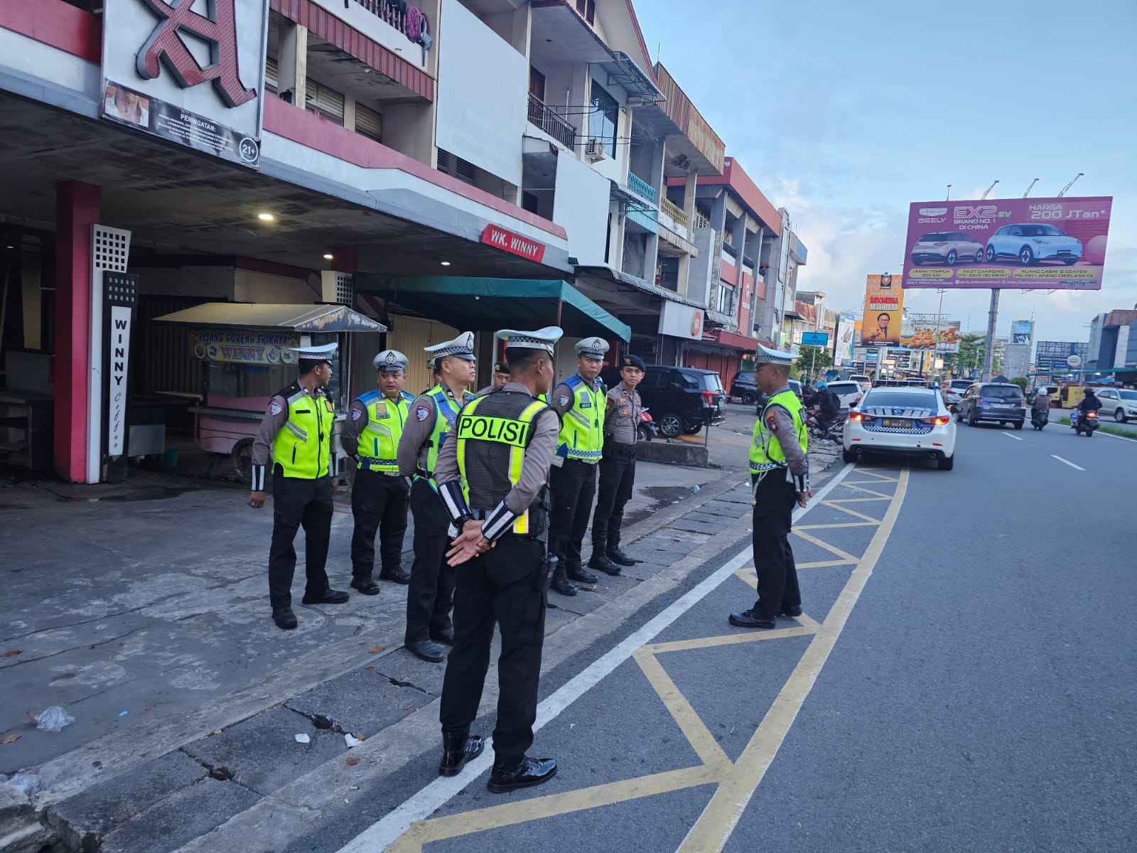 Polresta Pontianak Laksanakan Pengamanan Kegiatan “SIMPATI X Haris Hotel Fun Run”