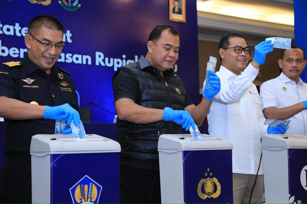 Polri Bersama Bank Indonesia Musnahkan Ratusan Ribu Uang Palsu Demi Lindungi Stabilitas dan Kepercayaan Rupiah