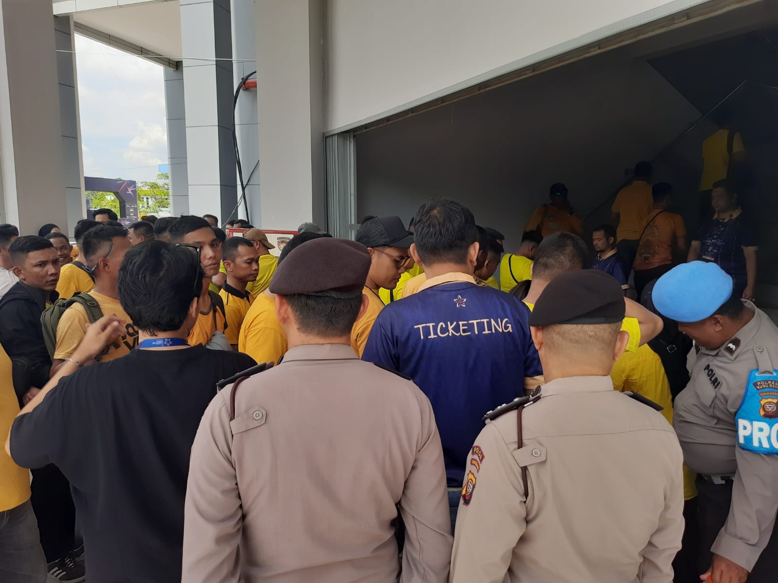 Polresta Pontianak Kerahkan Personel Amankan Opening Ceremony AVC Men’s Volleyball Champions League 2026