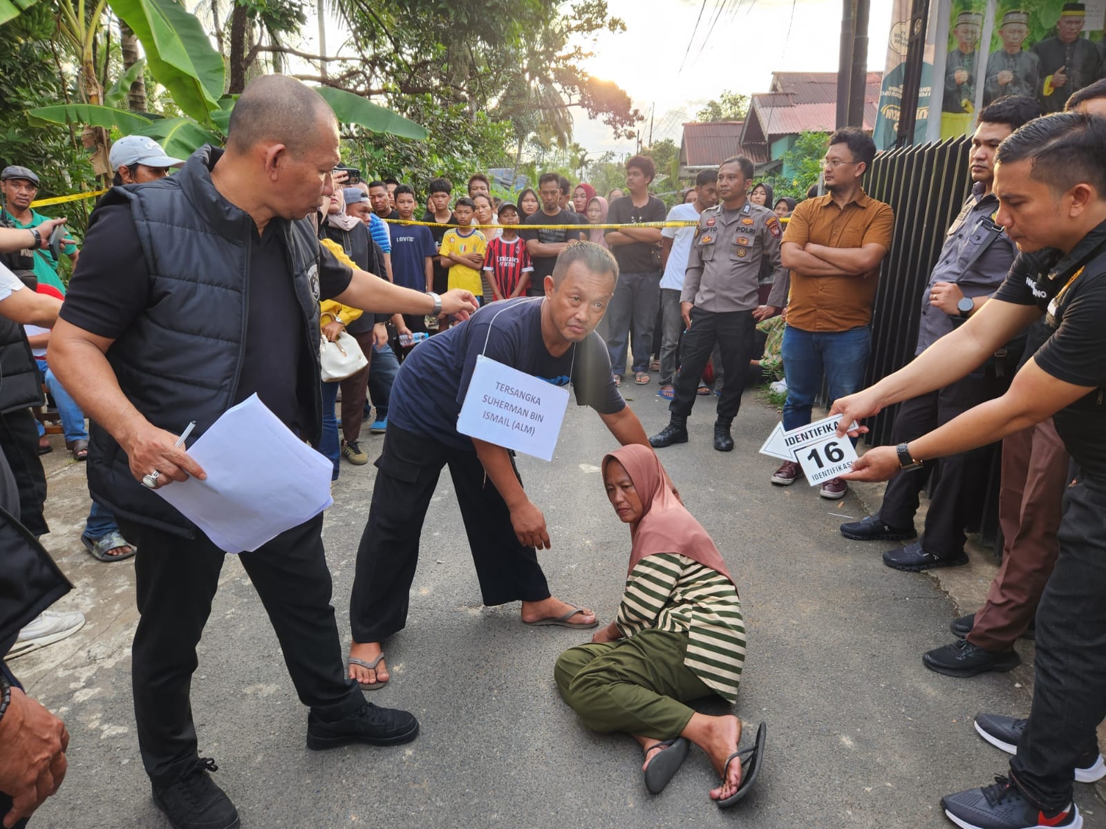 Polsek Pontianak Utara Rekonstruksi Kasus Dugaan Pengeroyokan di Batu Layang