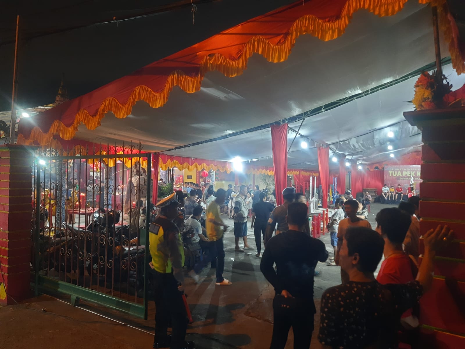 Polsek Pontianak Selatan Amankan Perayaan HUT Tua Pek Kong di Vihara Patica Samupada