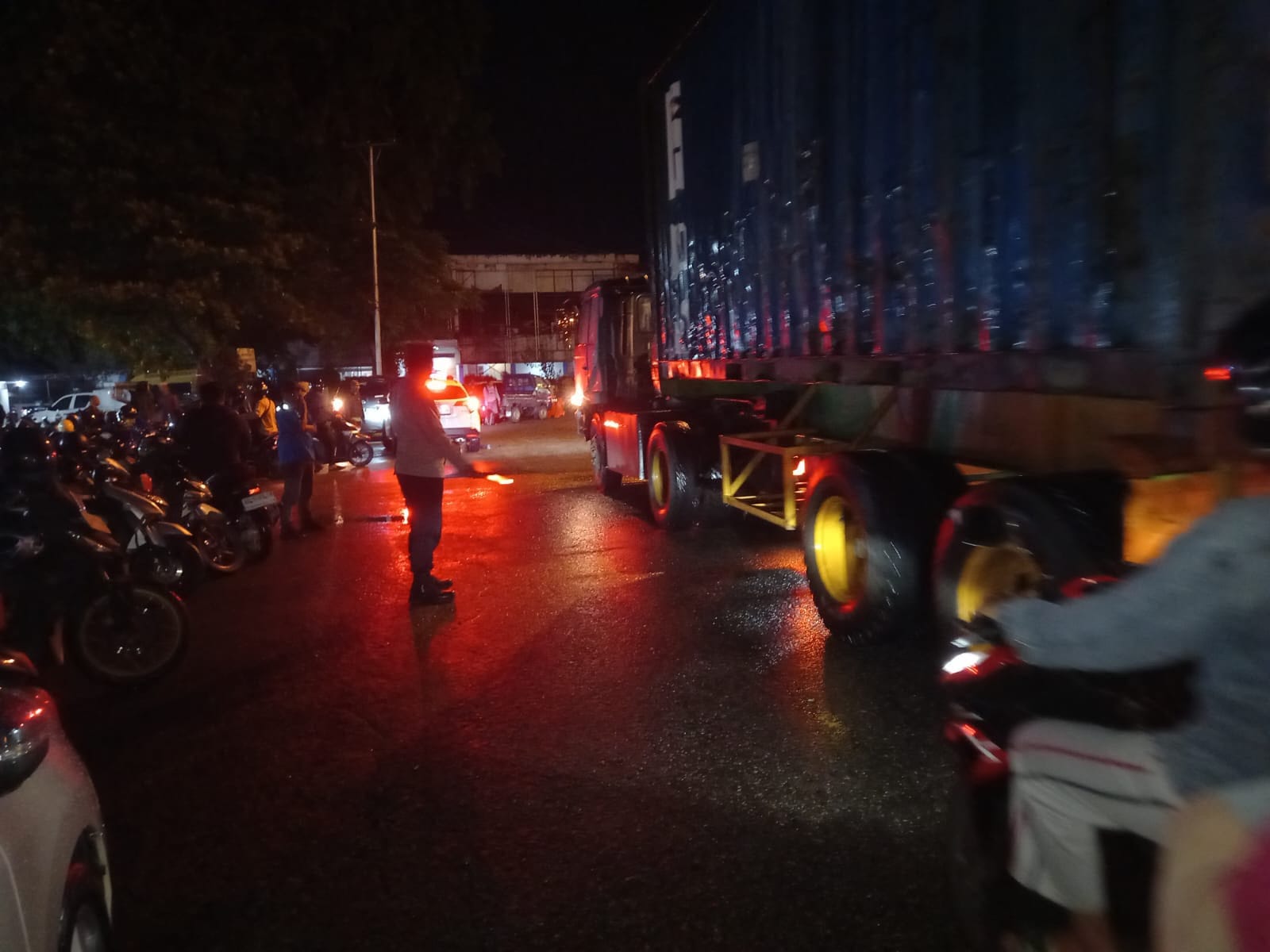 Polsek Pelabuhan Dwikora Perkuat Pengamanan Arus Penumpang Kapal Dharma Kencana