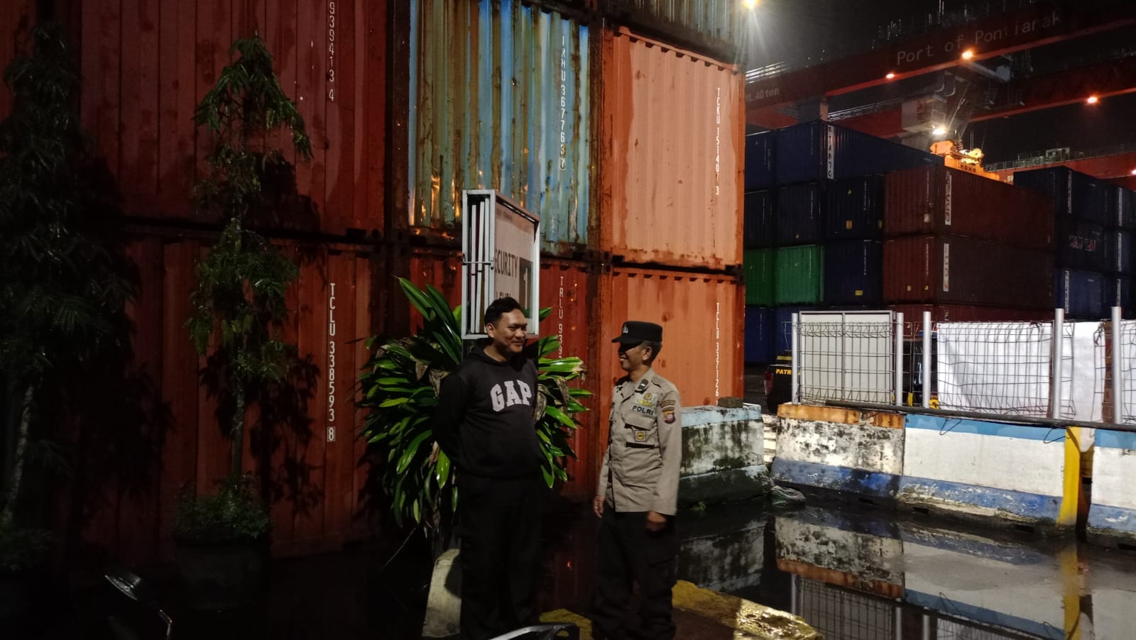 Patroli Sambang dan Dialogis Ditingkatkan, Polsek Pelabuhan Dwikora Jaga Kondusivitas Wilayah