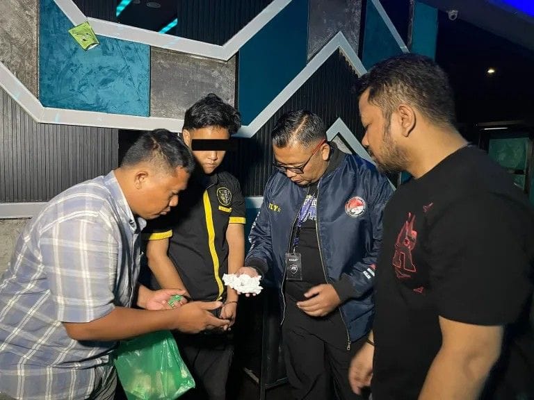 Edarkan Ekstasi di THM Phantom Medan, CS Diciduk Polisi