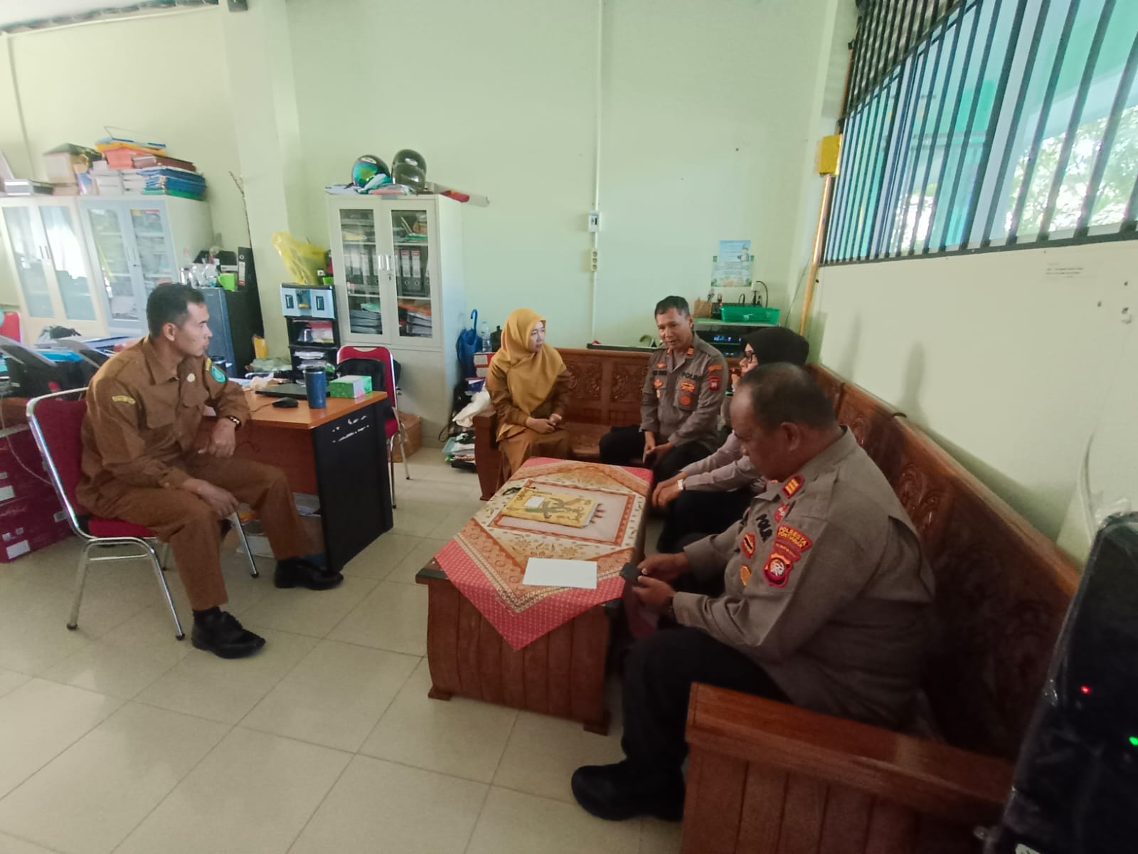 Bangun Kedekatan dengan Generasi Muda, Sat Binmas Polresta Pontianak Gelar Kunjungan ke Sekolah