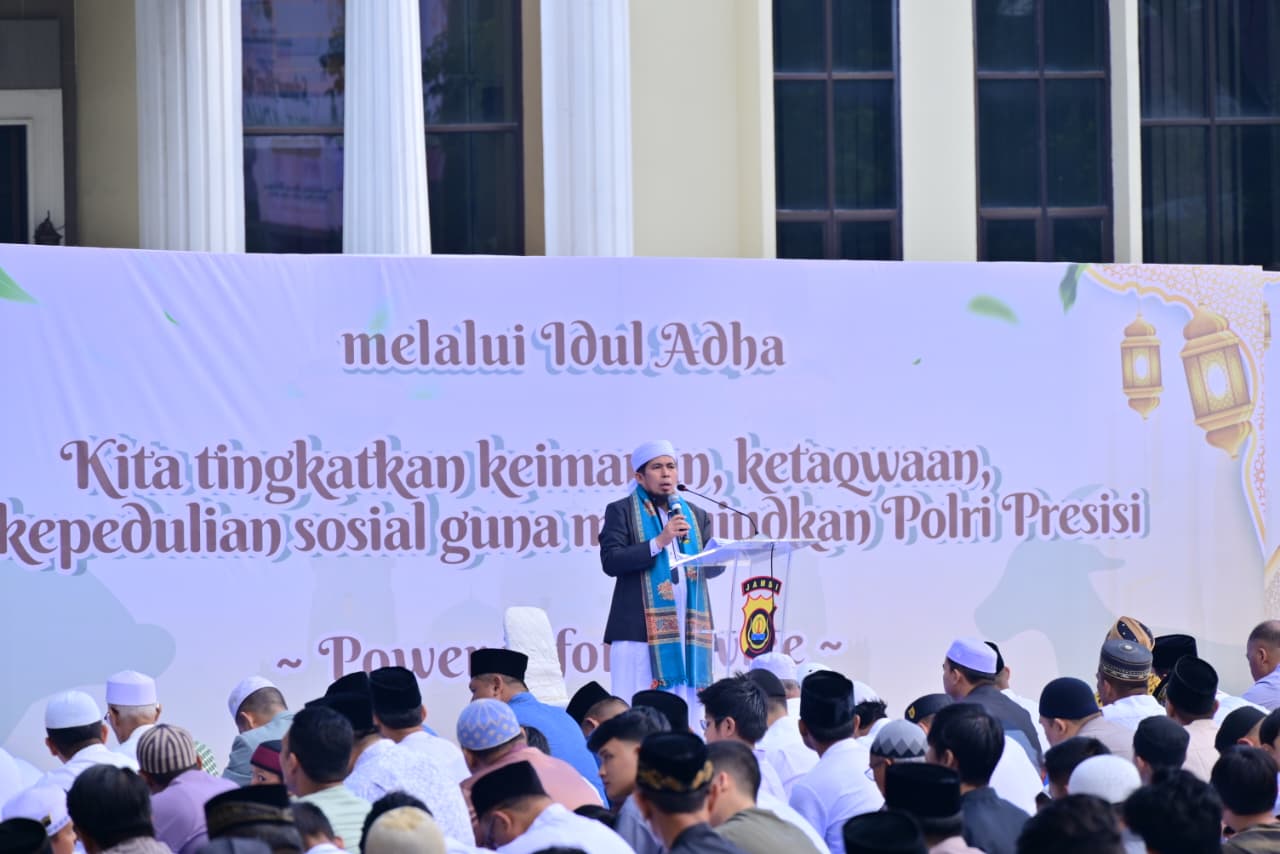 Pererat Silaturahmi, Polda Jambi Gelar Shalat Idul Adha 1447 H dan Berbagi Hewan Kurban