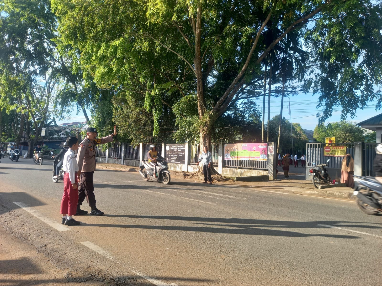 Strong Point Pagi Polsek Pontianak Barat, Wujud Kehadiran Polisi di Tengah Masyarakat