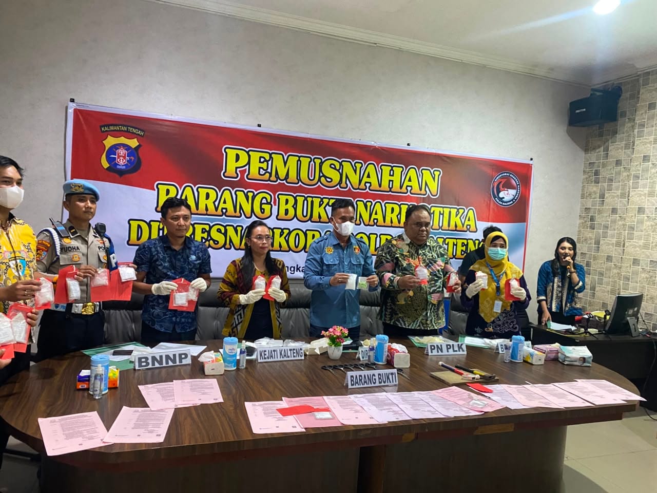Polda Kalteng Musnahkan Barang Bukti Narkoba dari 15 Kasus, Termasuk 489 Gram Sabu dan 38 Butir Ekstasi