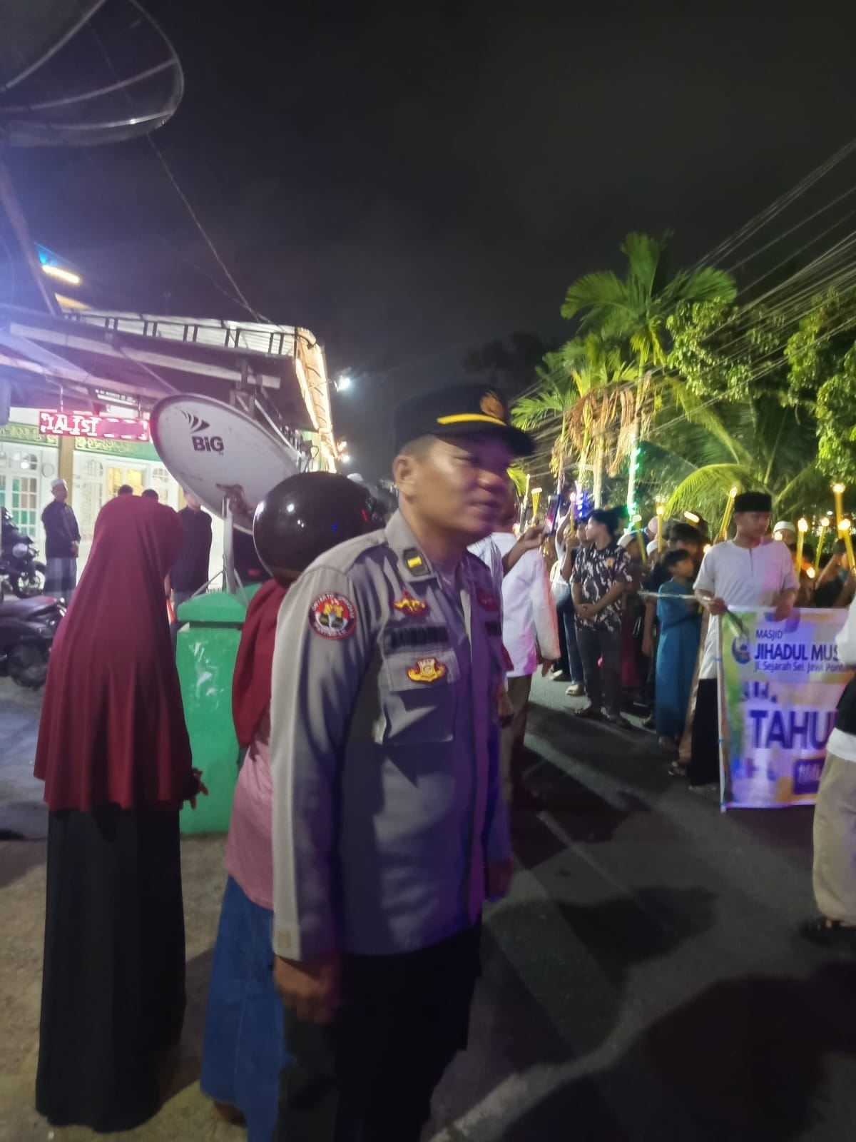 Polsek Pontianak Kota Kerahkan Personel untuk Amankan Pawai Obor Gema Muharram 1448 H