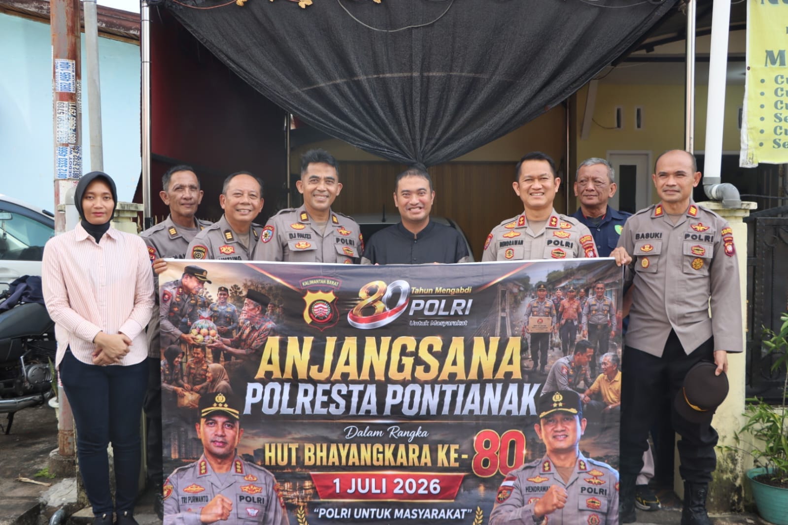 Sambut Hari Bhayangkara ke-80, Polresta Pontianak Gelar Anjangsana kepada Purnawirawan dan Personel Sakit