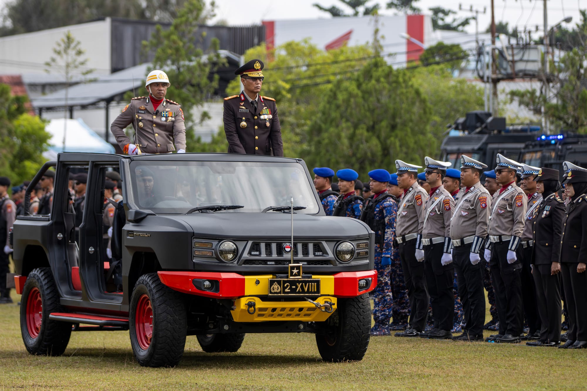 Semarak Hari Bhayangkara ke-80, Polda Kalteng Tampilkan Tari Kolosal Nyiru Usai Upacara Khidmat