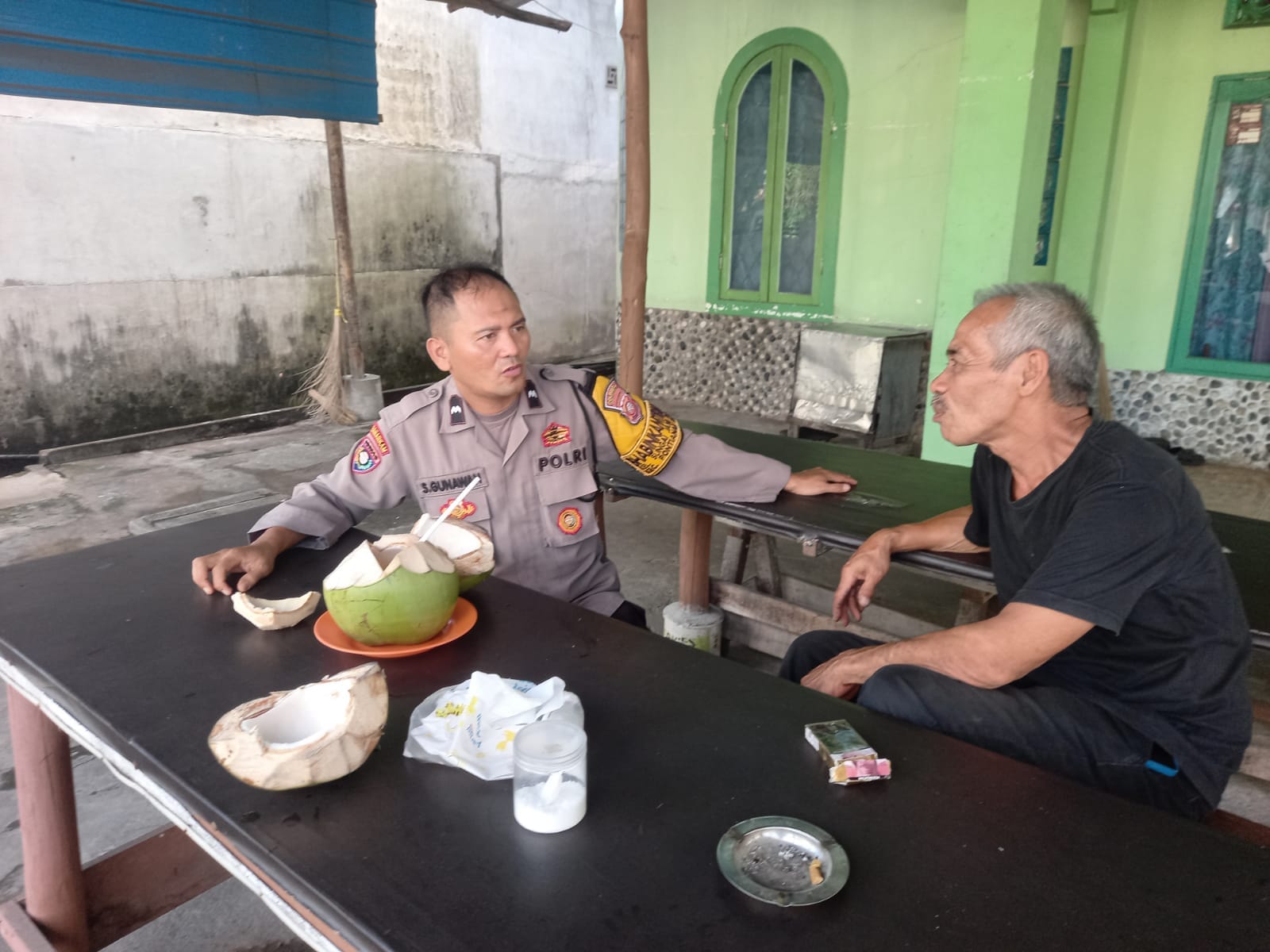 Melalui Sambang Kamtibmas, Bhabinkamtibmas Sei Jawi Dalam Perkuat Sinergi dengan Warga