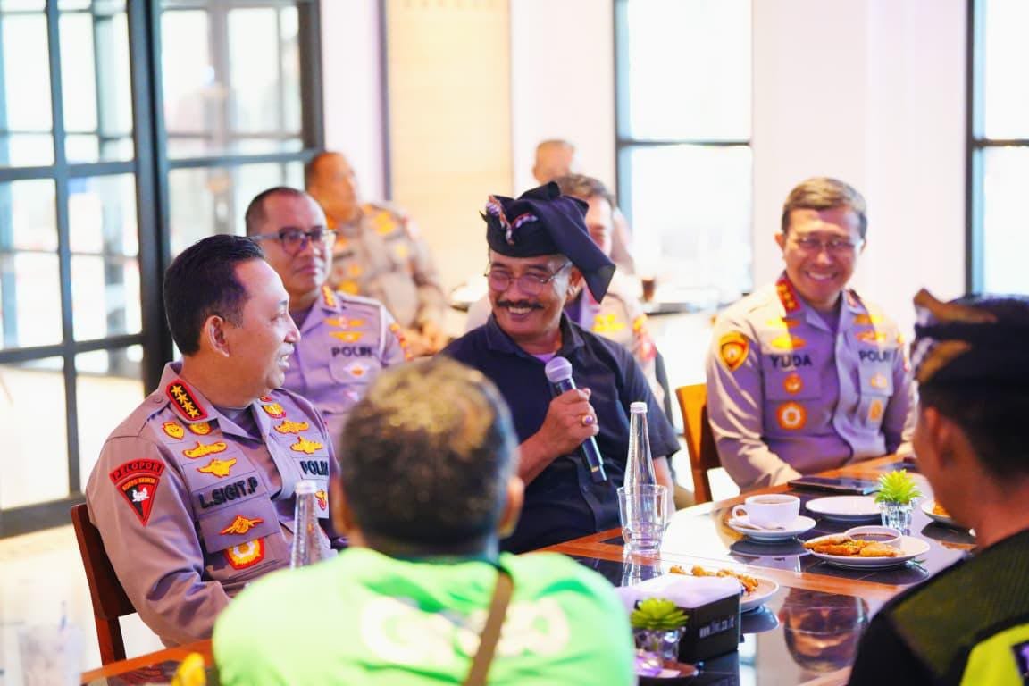 Dengarkan Aspirasi Pecalang dan Ojol, Kapolri Tegaskan Sinergi Menjaga Kondusivitas Bali