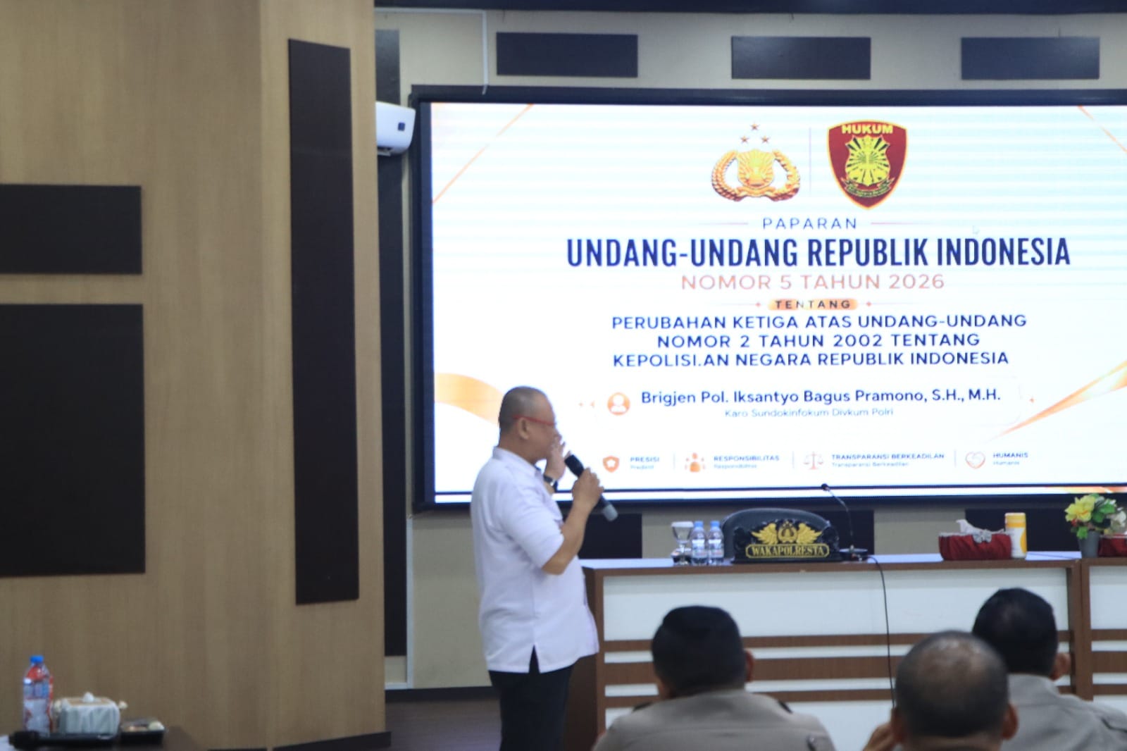 Polresta Pontianak Gelar Sosialisasi dan Penyuluhan Hukum Terkait UU Nomor 1 Tahun 2026 dan UU Nomor 5 Tahun 2026