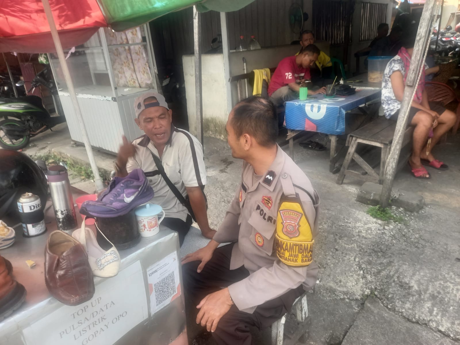 Melalui Sambang Warga, Bhabinkamtibmas Sei Jawi Dalam Perkuat Sinergi Menjaga Keamanan Lingkungan