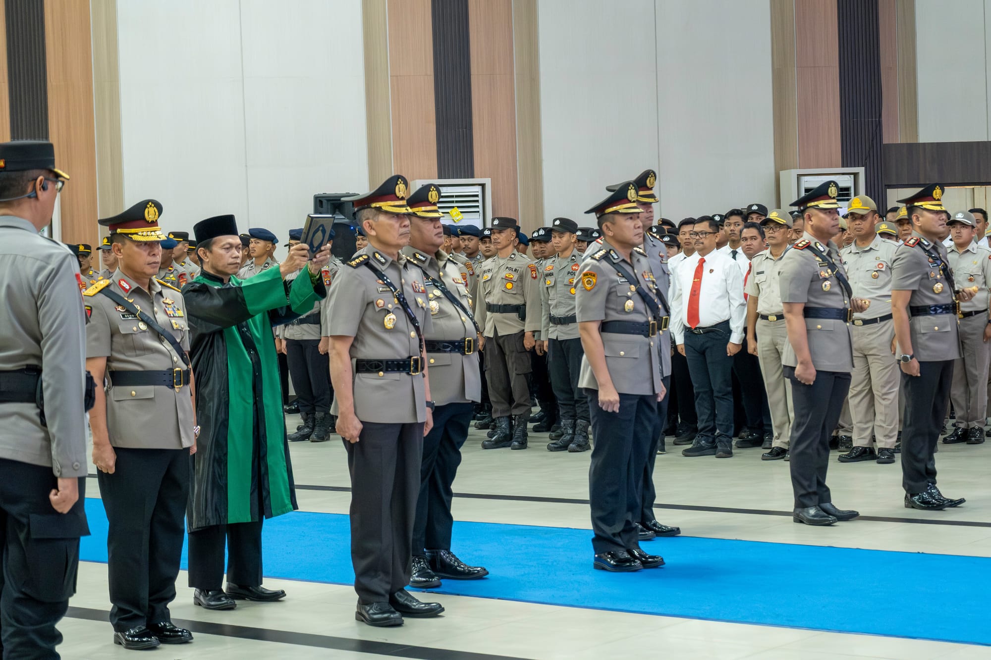 Kapolda Kalteng Pimpin Sertijab Irwasda, Karo SDM dan 2 Kapolres