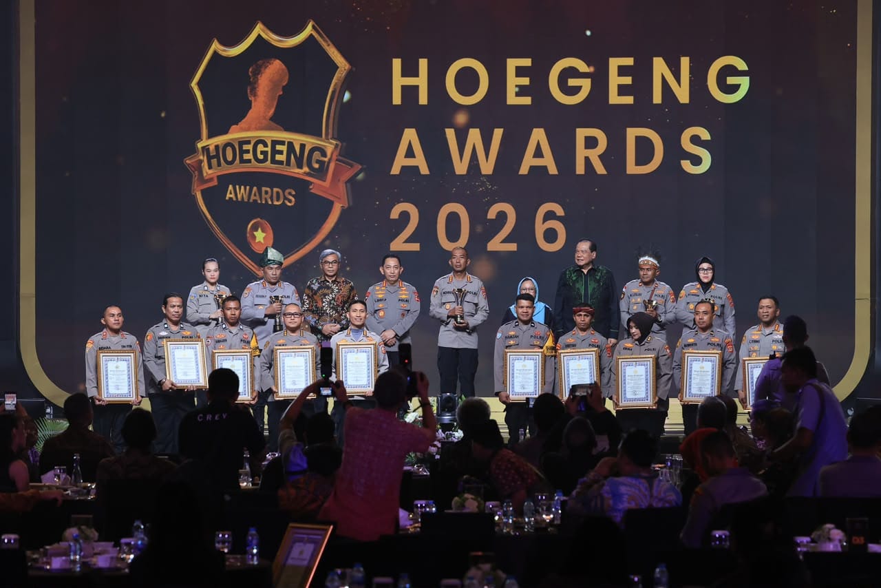Hoegeng Awards 2026 Anugerahkan AKP Siti Elminawati Penghargaan Kategori Polisi Pelindung Perempuan dan Anak