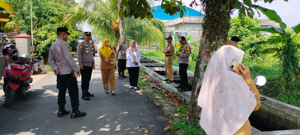 Kapolsek Pontianak Timur Terima Kunjungan Camat, Bahas Sinergi Menjaga Kamtibmas