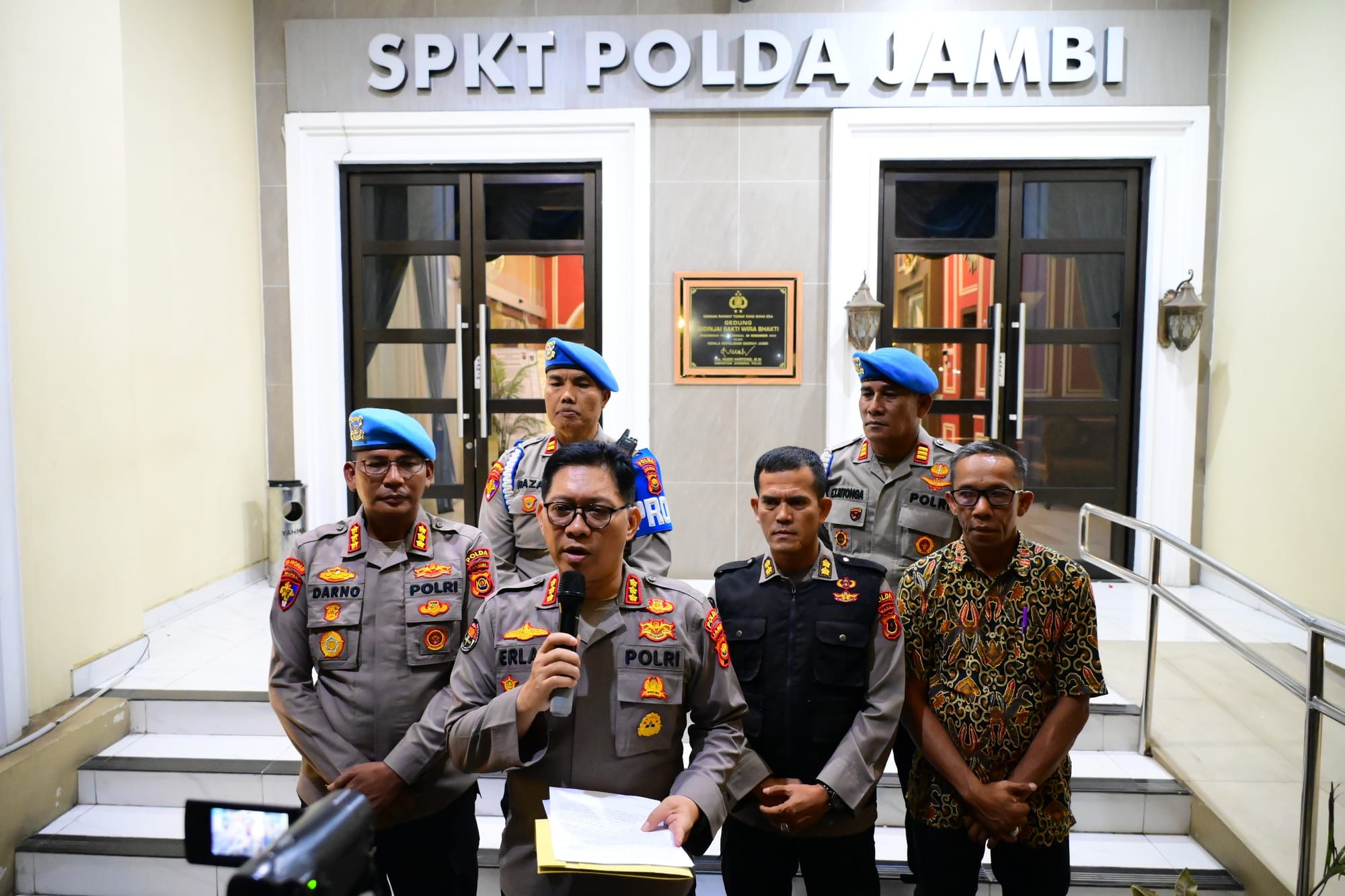 Polda Jambi Beri Sanksi PTDH kepada Lima Anggota Polri, Penegakan Kode Etik Dilakukan Transparan