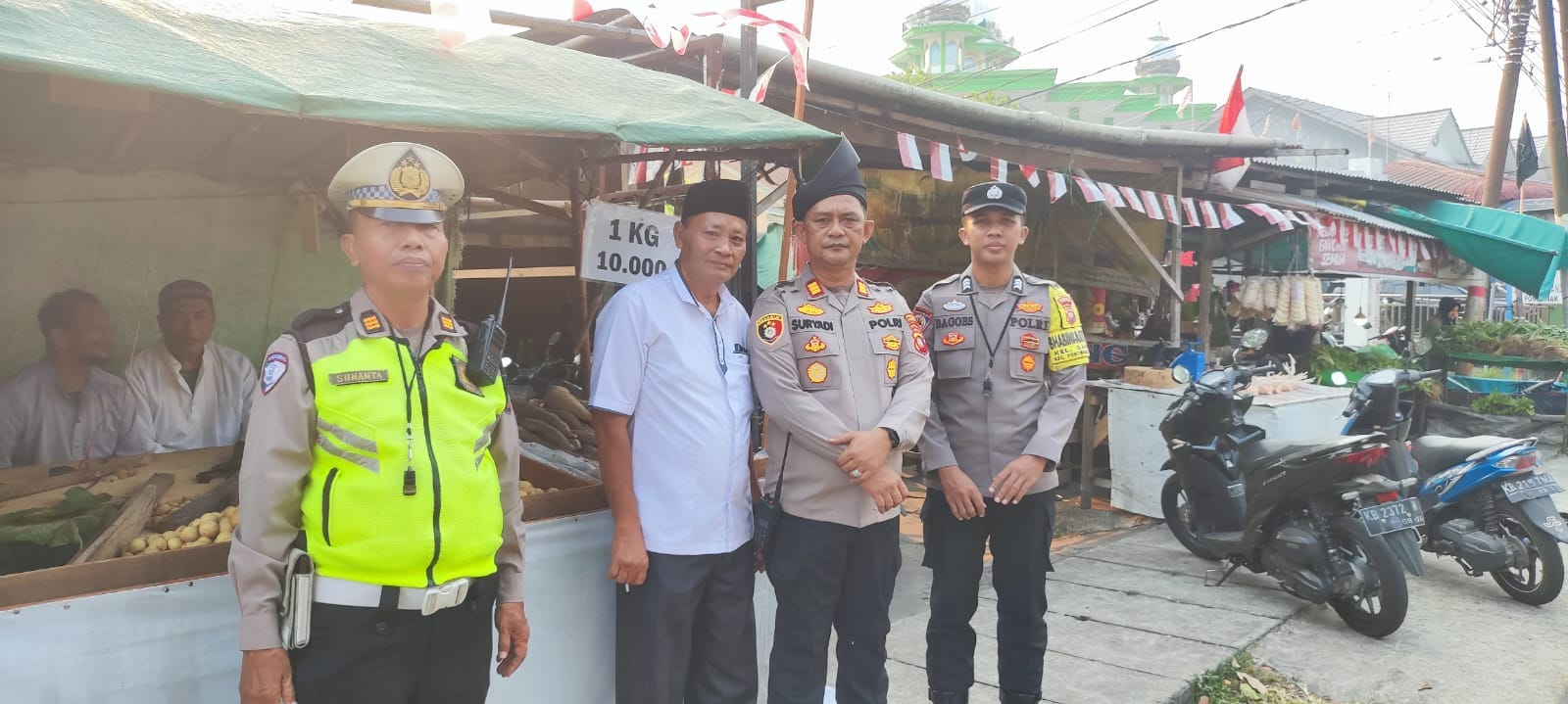 Jaga Kamtibmas, Kapolsek Pontianak Timur Pimpin Pengamanan Robo-Robo di Banjar Serasan