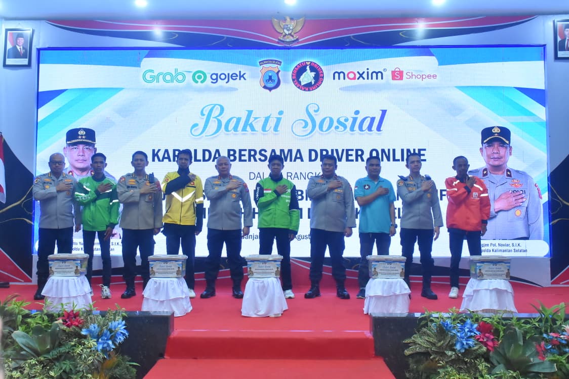 Perkuat Kamtibmas, Polda Kalsel Gandeng Driver Ojol Salurkan Sembako dan Buka Akses Informasi Kerja di Jepang
