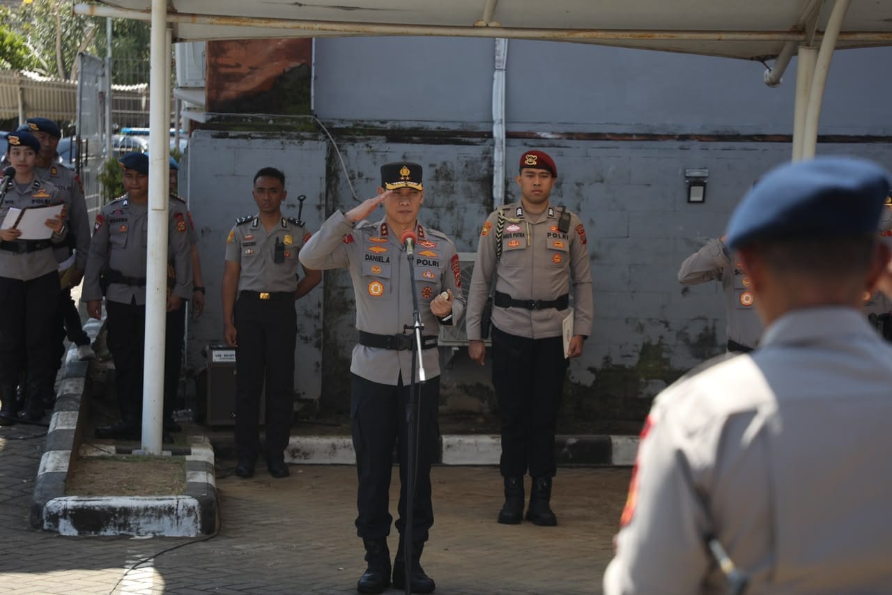 Wujud Tanggap Darurat, Kapolda Bali Pimpin Langsung Pemberangkatan 110 Personel Satbrimob BKO Karhutla Kalimantan Barat