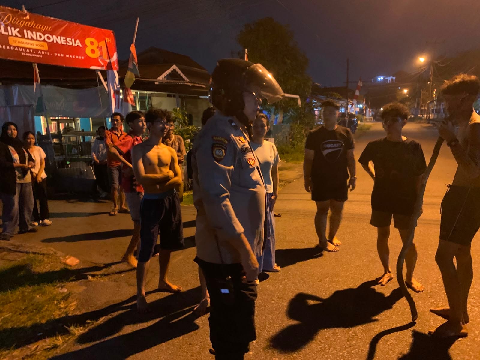 Tindak Lanjuti Laporan Tawuran, Patroli Enggang Polsek Pontianak Barat Sambangi Jalan Ummu Thalib