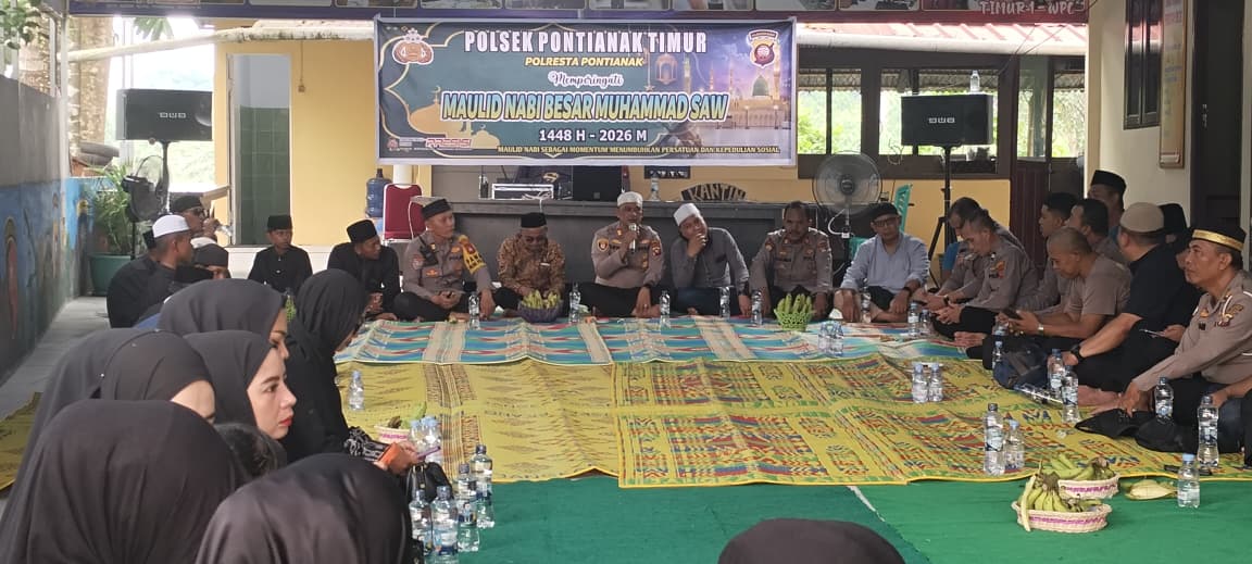 Kapolsek Pontianak Timur Bersama Anggota Peringati Maulid Nabi Muhammad SAW