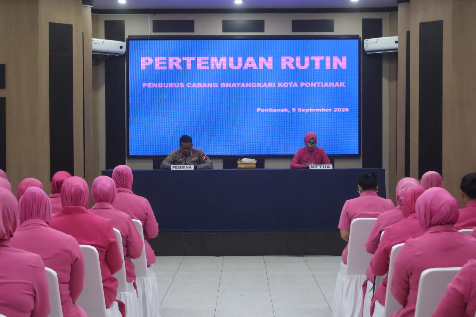 Kapolresta Pontianak Berikan Pembinaan kepada Anggota Bhayangkari