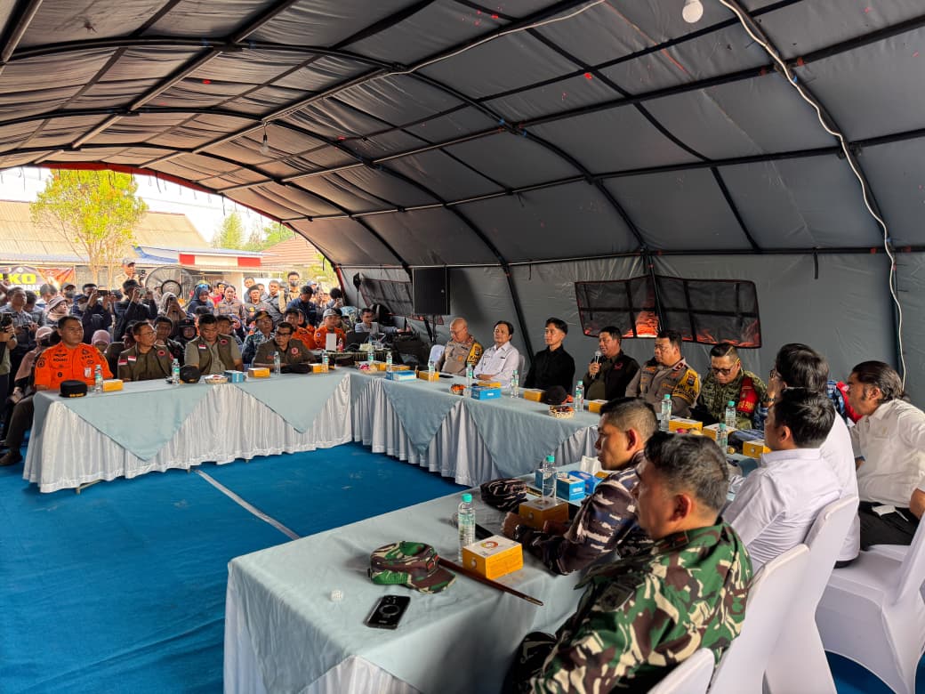 Kapolda Kalsel Dampingi Wapres Gibran, Tampilkan Inovasi Surfaktan dan Drone Thermal Tangani Karhutla