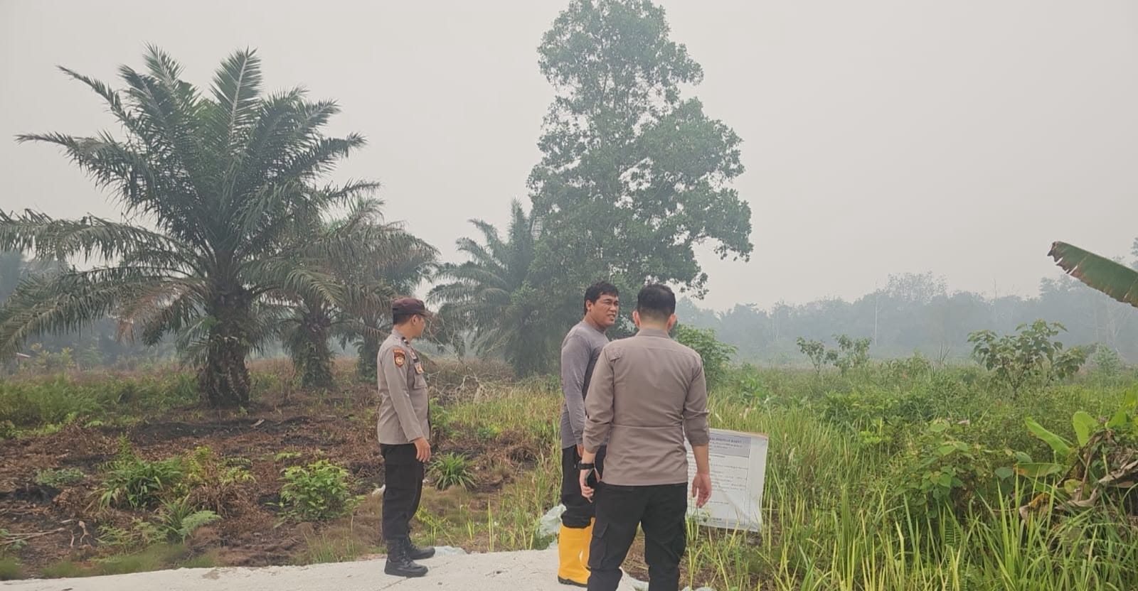 Hot Spot Nihil ! Polsek Pontianak Utara Tetap Lakukan Patroli Dan Himbauan Karhutla