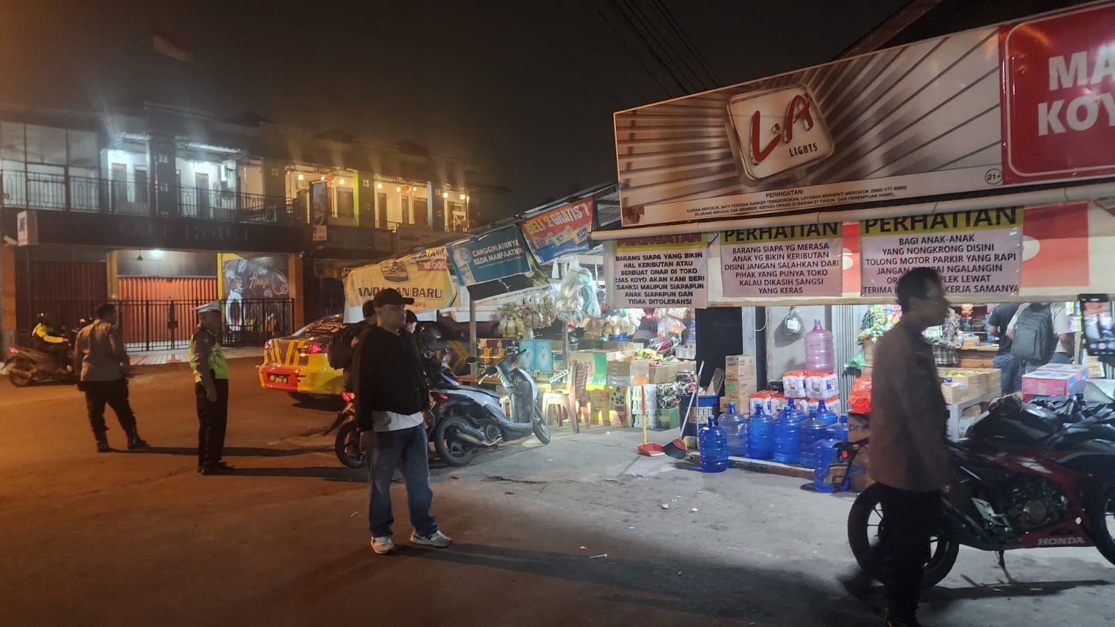 Malam Minggu Aman, Polsek Pontianak Barat Intensifkan Patroli Himbauan Kamtibmas