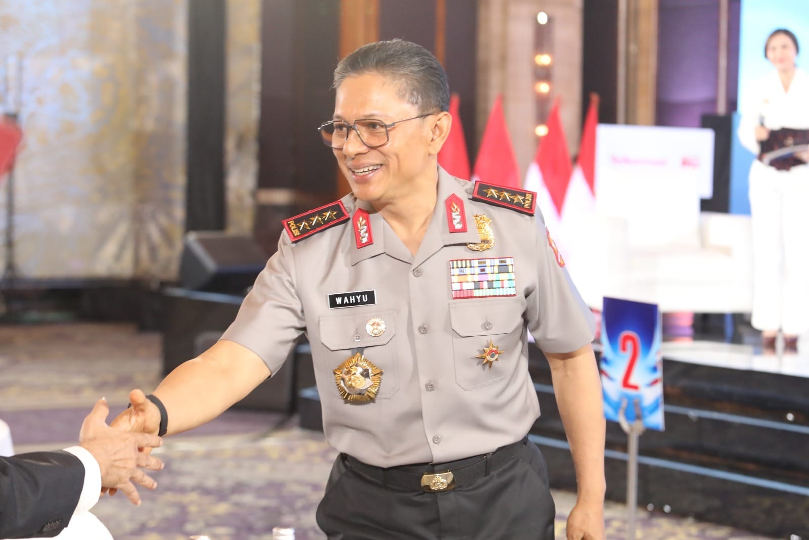 Polisi Bersama Masyarakat, Wakapolri Tegaskan Komitmen Berantas Premanisme dan Jaga Dunia Usaha