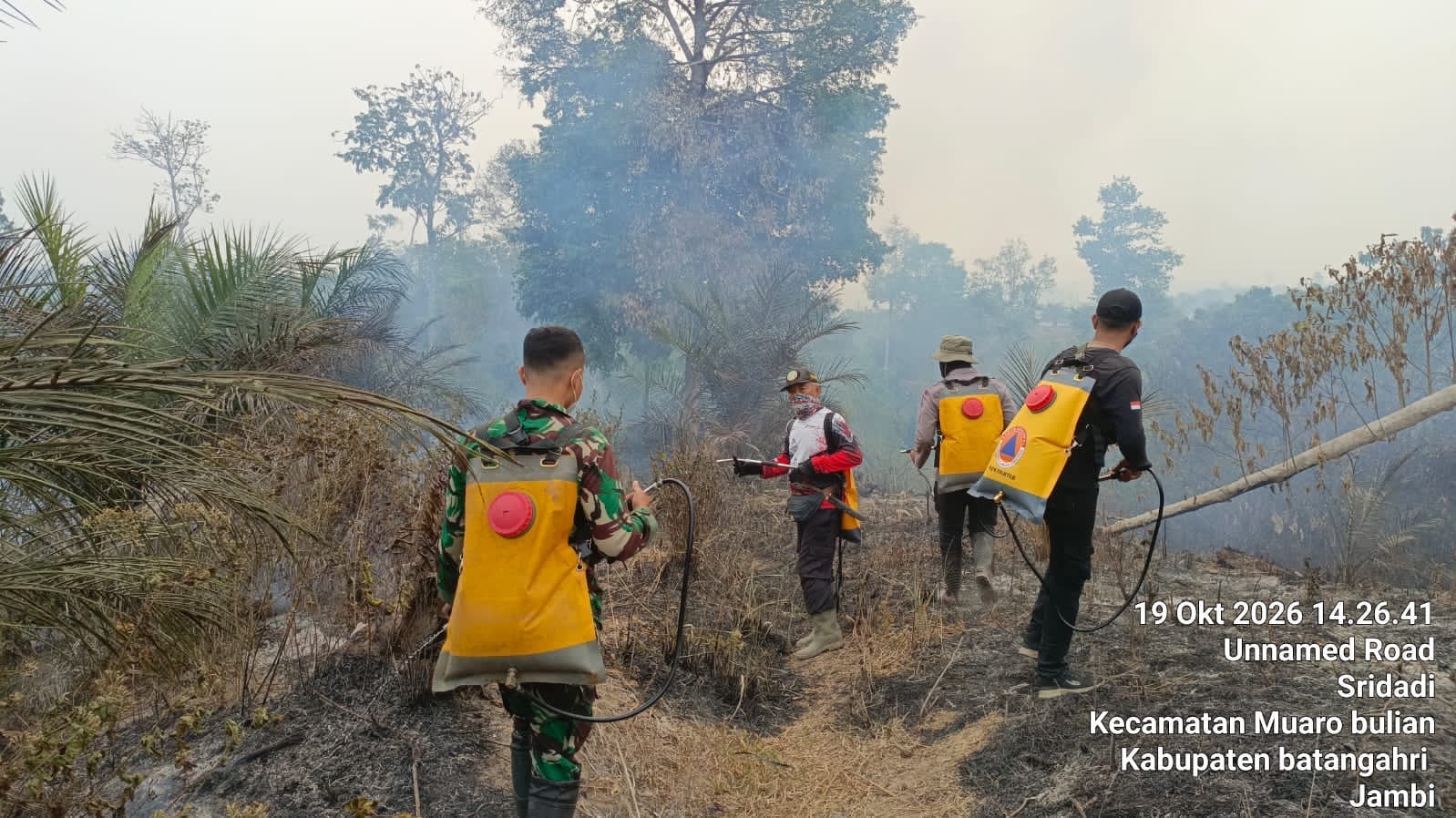 Sinergi Tim Gabungan, Brimob Polda Jambi Intensifkan Pemadaman Karhutla di Dua Wilayah