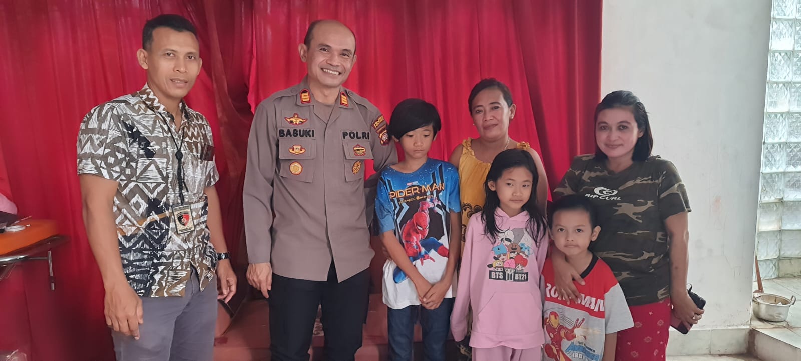 Beri Dukungan Moril, Kapolsek Pontianak Barat Kunjungi Korban KDRT
