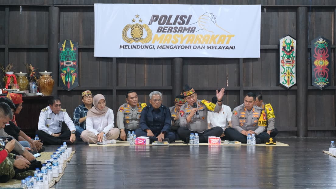 Kapolda Kalteng Kumpul Bareng Warga Pasir Panjang, Serap Aspirasi soal Karhutla hingga Narkoba