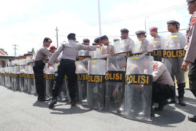 Latihan Gabungan Pengendalian Massa Digelar Polres Kebumen, Libatkan Berbagai Satuan