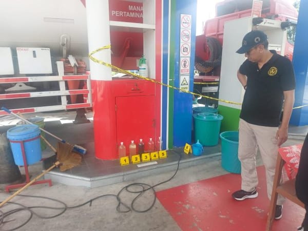 Kasus BBM Tercampur Air, Tim Labfor Polda Jateng Telusuri TKP di SPBU Trucuk