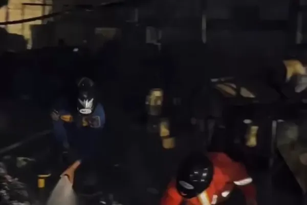 Diduga Konsleting Listrik, Pabrik Gasbol di Wanalaya Purbalingga Terbakar