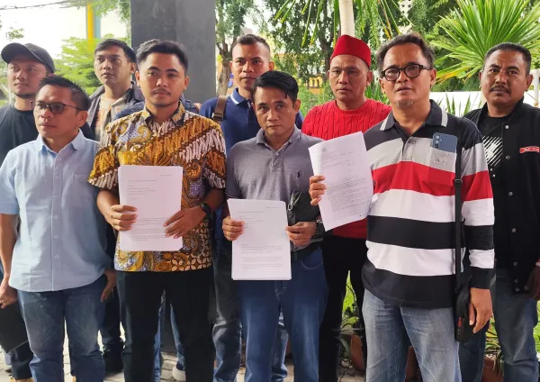 Kasus Grebegan Mansion Karaoke Semarang, Pengacara Saksi dan Polisi Saling Lapor