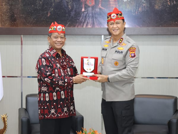 Pererat Hubungan, Kapolda Kalteng Temui Cendekiawan Dayak Nasional
