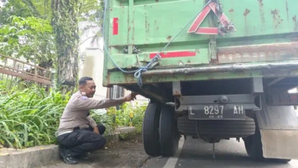 Kecelakaan Tragis di Kota Malang: Truk Mundur, Anak Kecil Jadi Korban