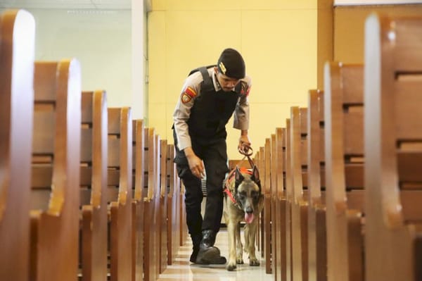 Anjing Pelacak Dikerahkan Polres Kota Tegal Sterilisasi Gereja Jelang Paskah