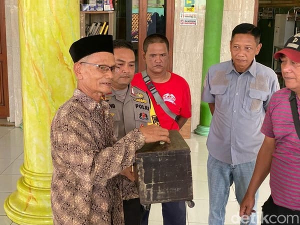 Belajar Maling dari YouTube, Pria Ini Tertangkap Basah Curi di Masjid Semarang