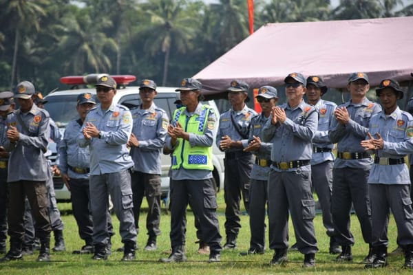 Satlinmas Banyumas: Pilar Keamanan dan Ketertiban Masyarakat