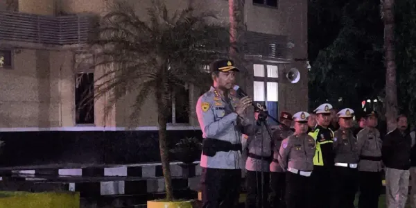 Berantas Premanisme, Kapolresta Banyumas Komandoi Patroli Skala Besar