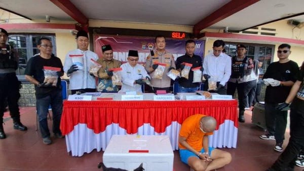 Pakai Kapal KM Bukit Siguntang, Jaringan Narkoba Coba Selundupkan Sabu ke Pinrang