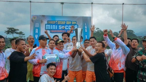 Unik! May Day 2025 di Wonosobo Dirayakan dengan Mini Soccer Antara Buruh dan Pengusaha
