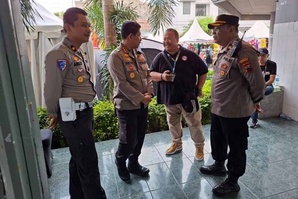 Kapolresta Surakarta Dengarkan Keluhan Warga Laweyan dalam Kegiatan “Minggu Kasih” di GOR Sritex Solo